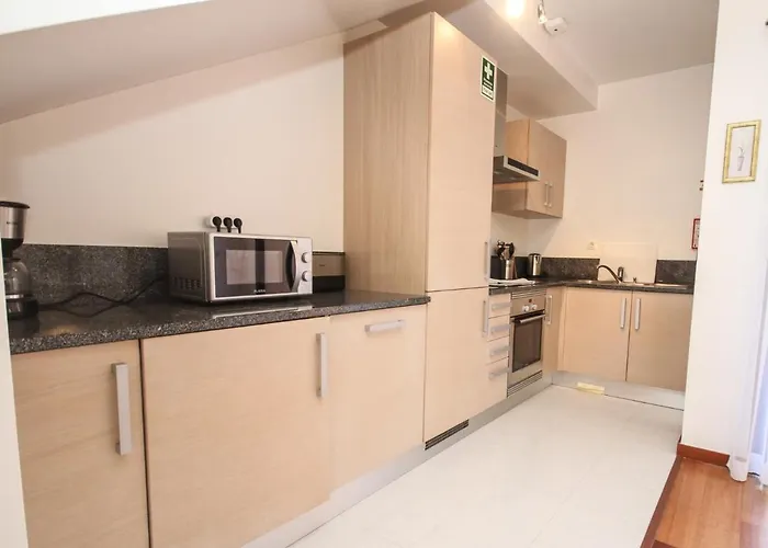 Luxury - T2 Vue Sur Piscine - Da