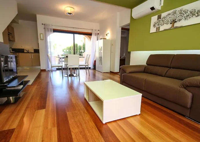 Apartment Luxury - T2 Vue Sur Piscine - Da Luz