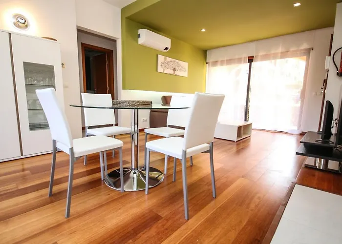 Luxury - T2 Vue Sur Piscine - Da Apartment