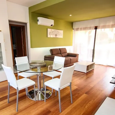 Luxury - T2 Vue Sur Piscine - Da